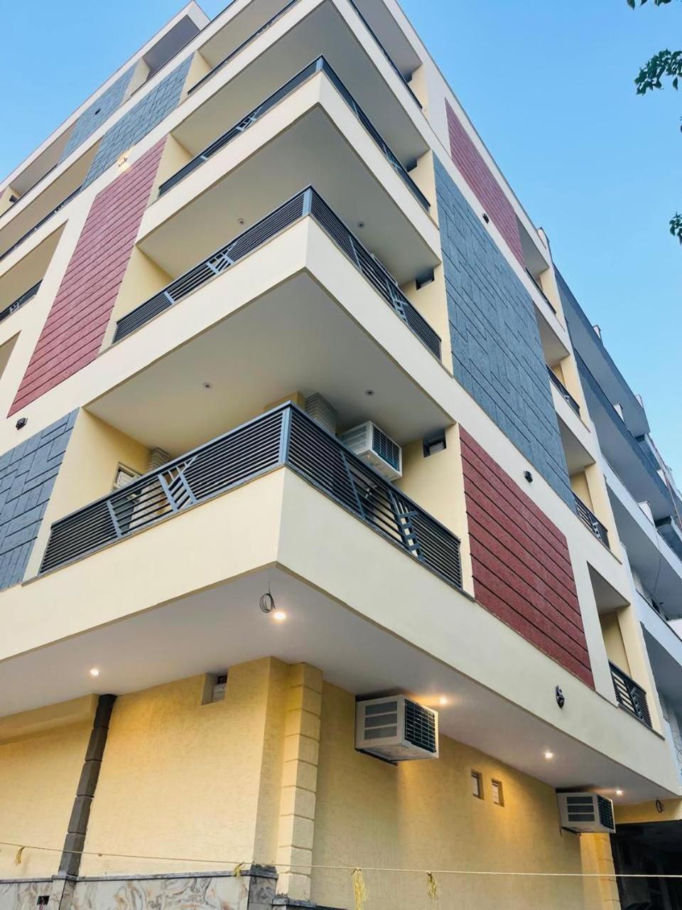 Vibe Communal Living Гургаон Екстериор снимка